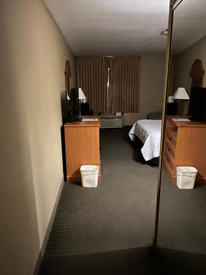 Americas Best Value Inn Pharr/Mcallen Extérieur photo